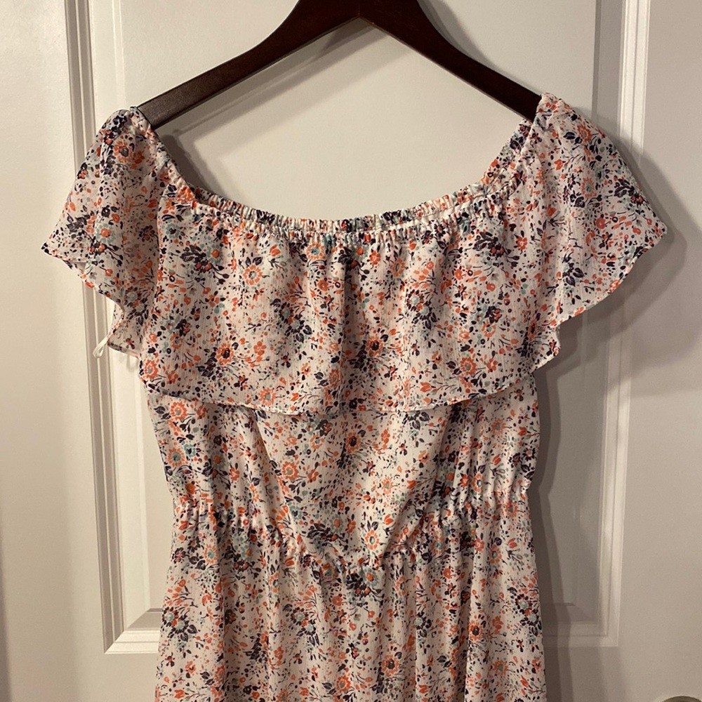 Maison Jules off the shoulder dress floral print. Size L